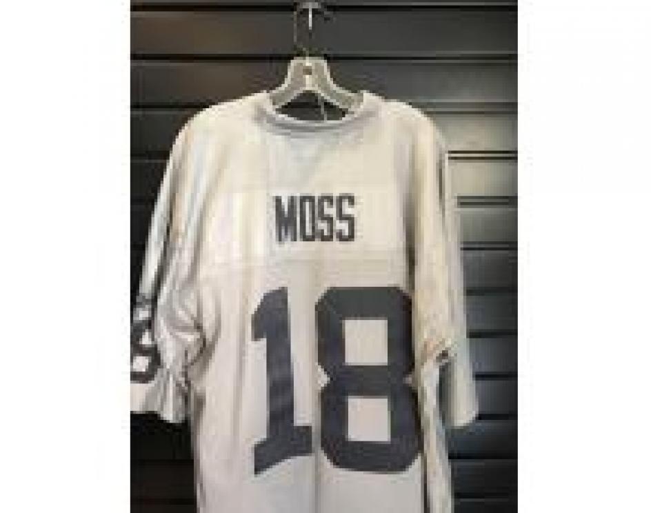 Image for SELLING ENTIRE STOCK OF THE SPORTS FAN & SNEAKERS STORES FOR ONE PRICE