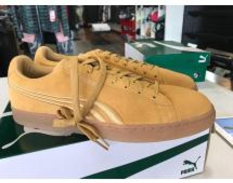 Image for SELLING ENTIRE STOCK OF THE SPORTS FAN & SNEAKERS STORES FOR ONE PRICE