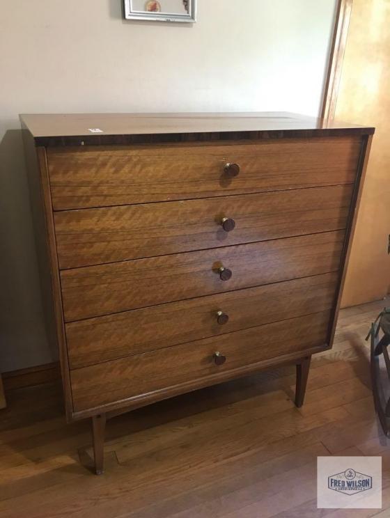 Image for Newport News, VA Downsizing Online Auction