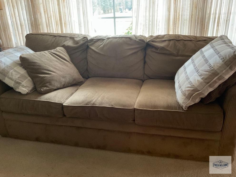 Image for NEWPORT NEWS DOWNSIZING