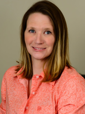 Photo of Jennifer Baker