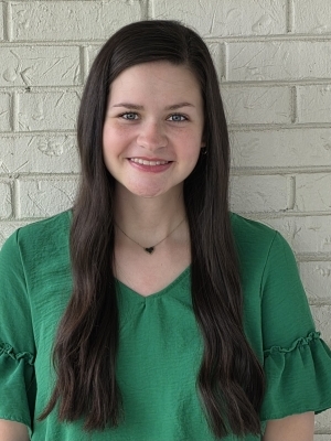 Photo of Tori Marshall