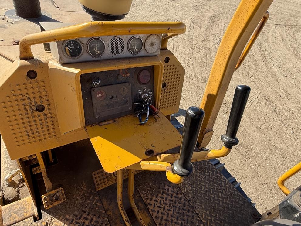 Image for 1991 John Deere 450G LT Crawler Dozer