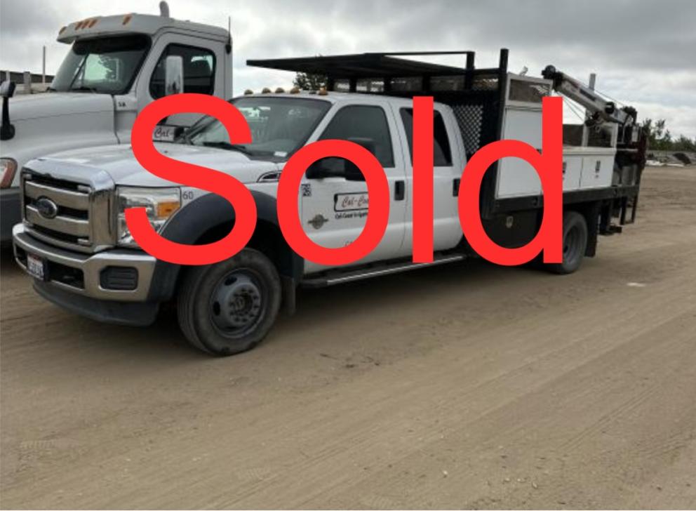 Image for 2016 Ford F-550 Crew Cab 4x4 Flatbed Truck