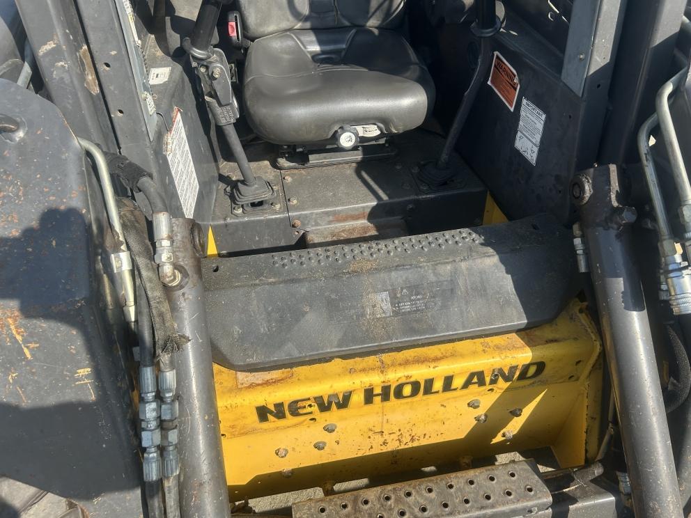 Image for 2008 New Holland L175 Skid Steer Loader