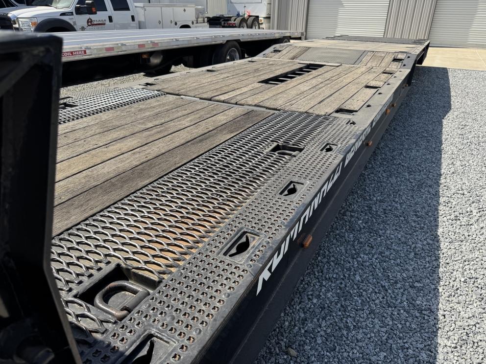 Image for 2008 Trail King TK80HT Beaver Tail Trailer