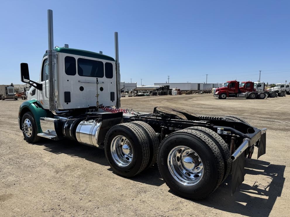 Image for 2013 Peterbilt 579 T/A Truck Tractor