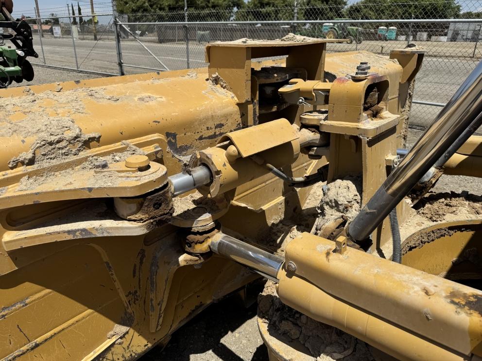 Image for 2015 Cat D6T XW