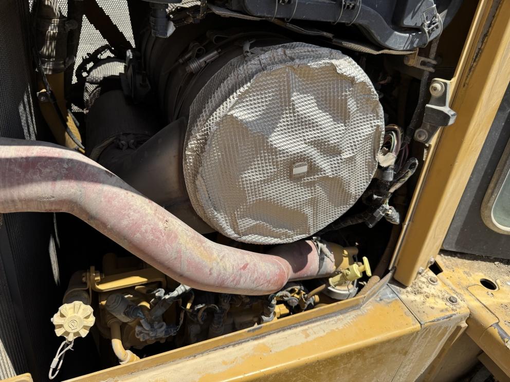 Image for 2015 Cat D6T XW