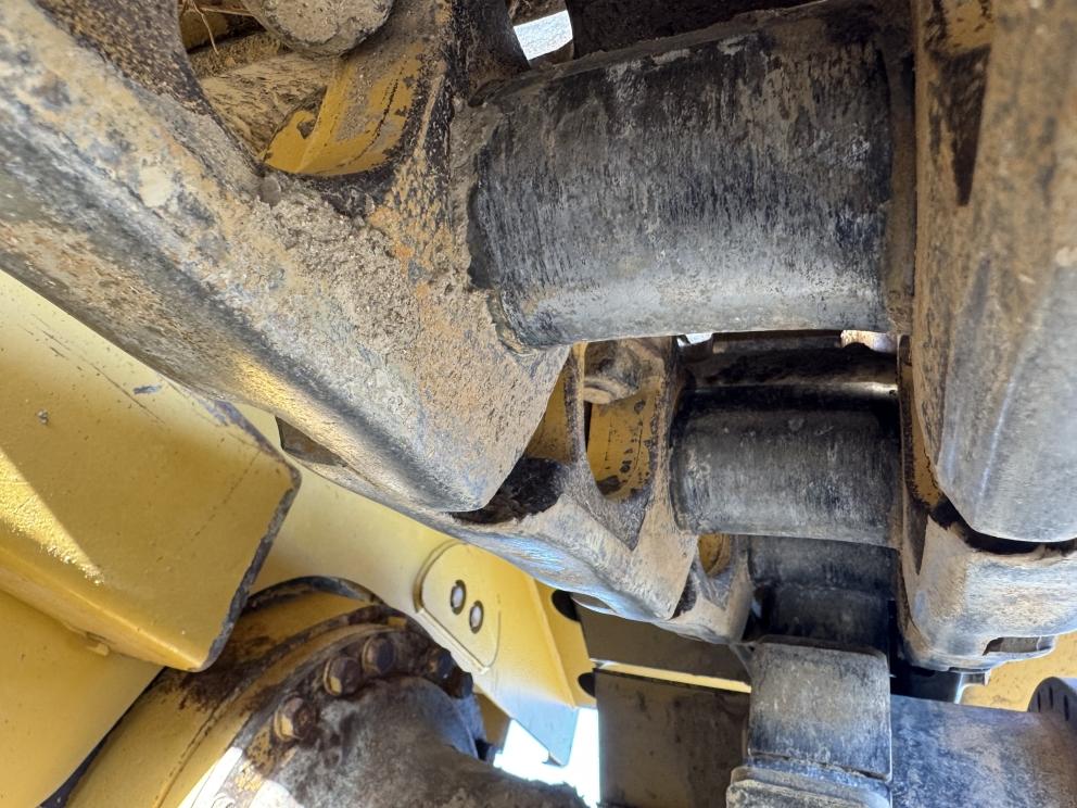 Image for 2015 Cat D6T XW