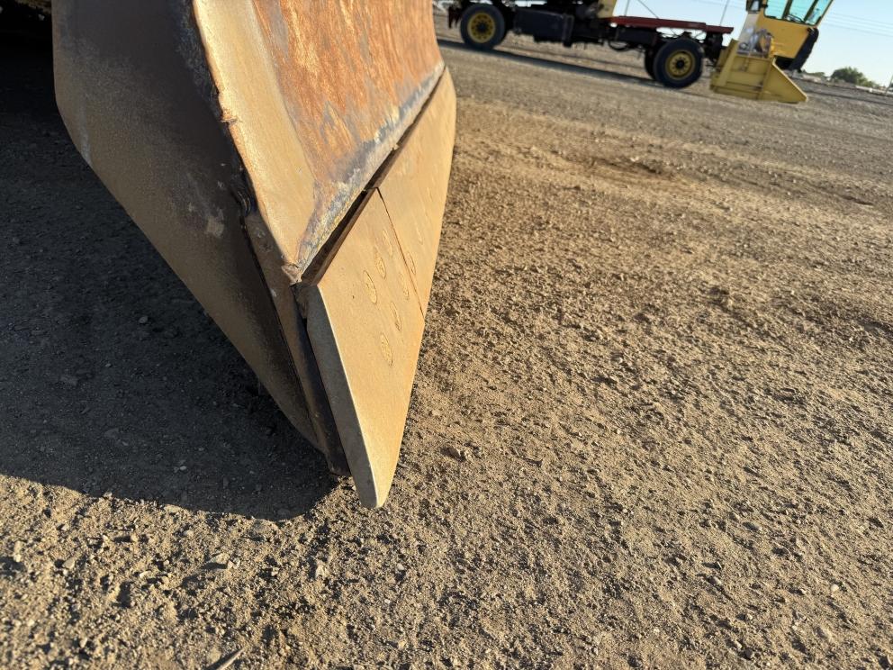 Image for 2015 Cat D6T XW