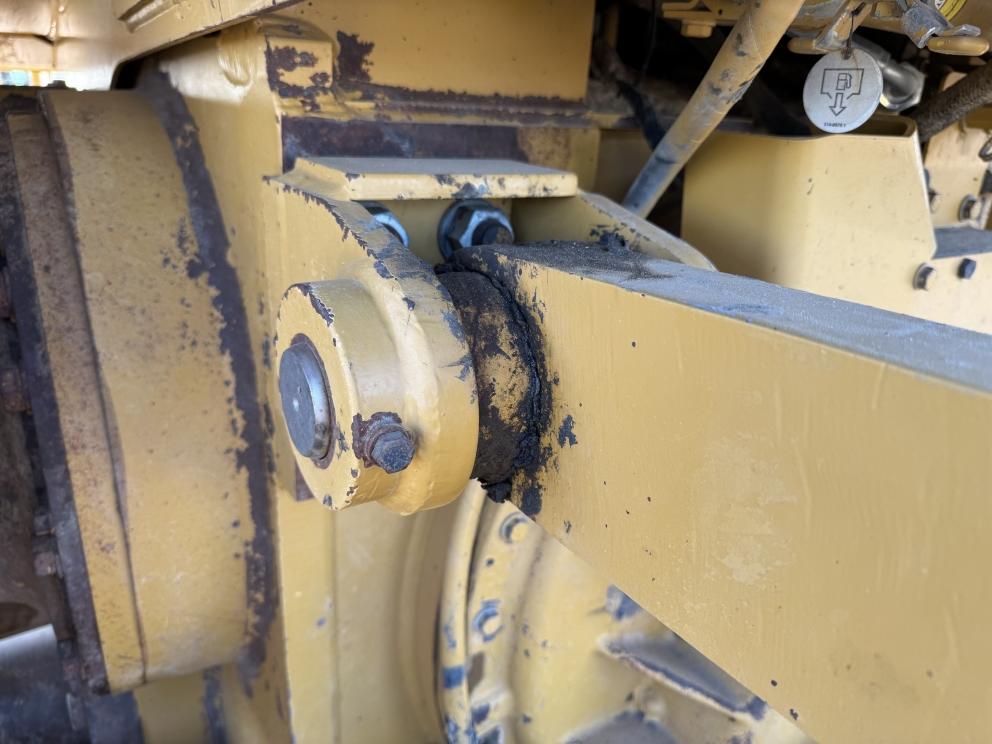 Image for 2015 Cat D6T XW