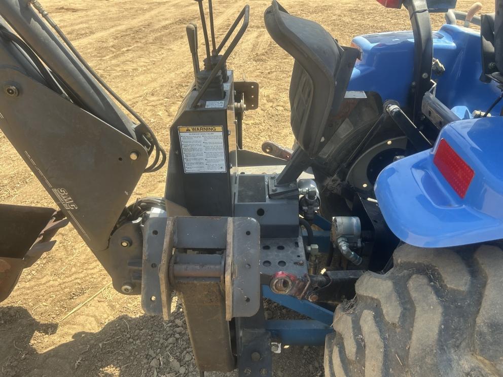 Image for 2003 New Holland TC29D 4WD Utility Tractor