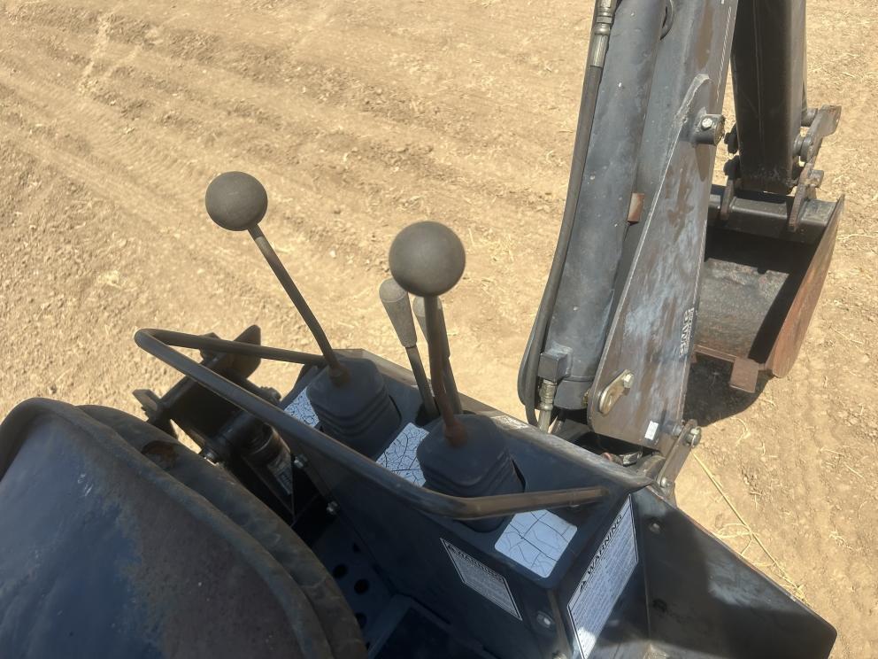 Image for 2003 New Holland TC29D 4WD Utility Tractor