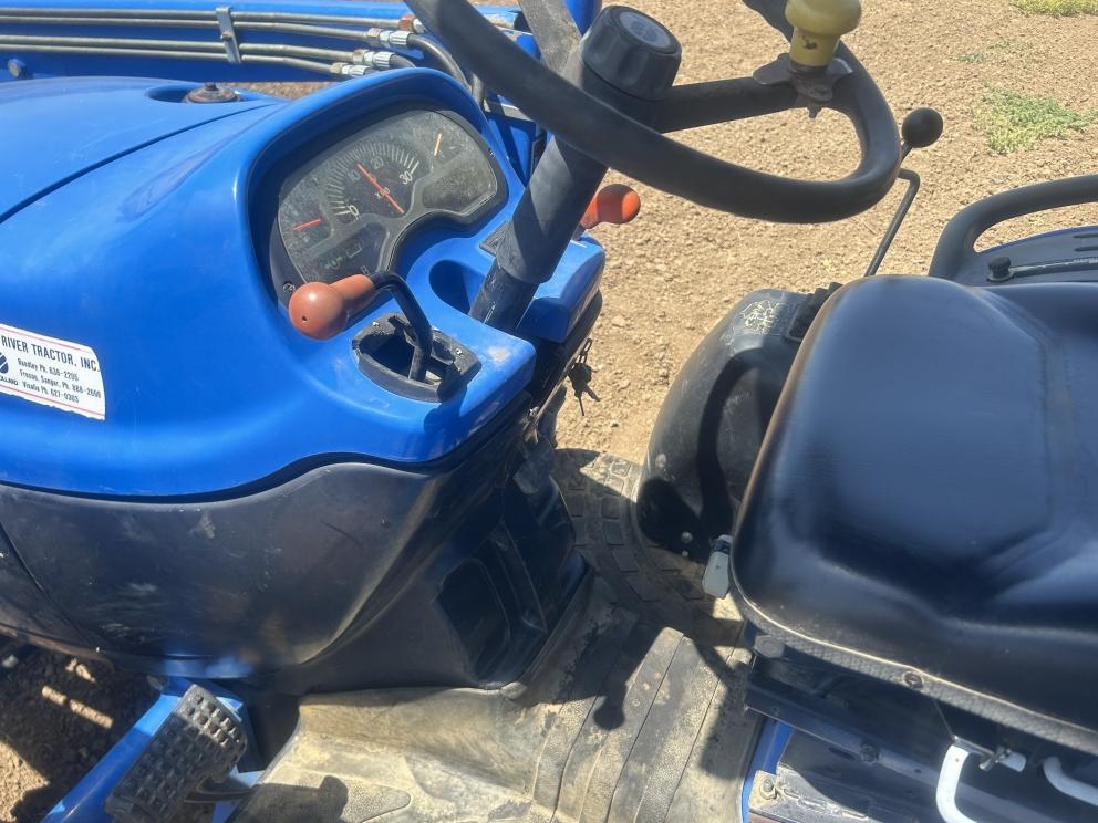 Image for 2003 New Holland TC29D 4WD Utility Tractor