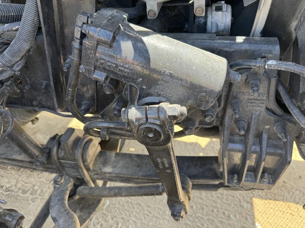 Image for 2016 Peterbilt 348 T/A Fuel & Lube Truck