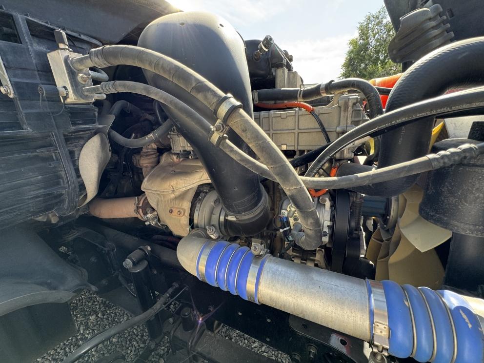 Image for 2011 Freightliner Cascadia T/A Truck Tractor