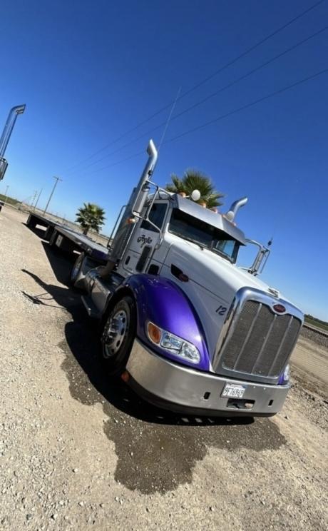 Image for 2014 Peterbilt 384 S/A Truck Tractor
