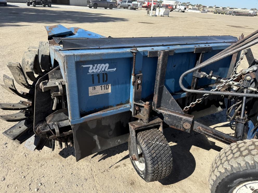 Image for 2011 Weis McNair JD 80 Sweeper