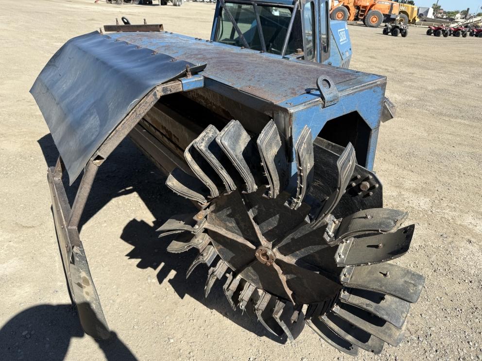 Image for 2016 Weis McNair S2830 Sweeper