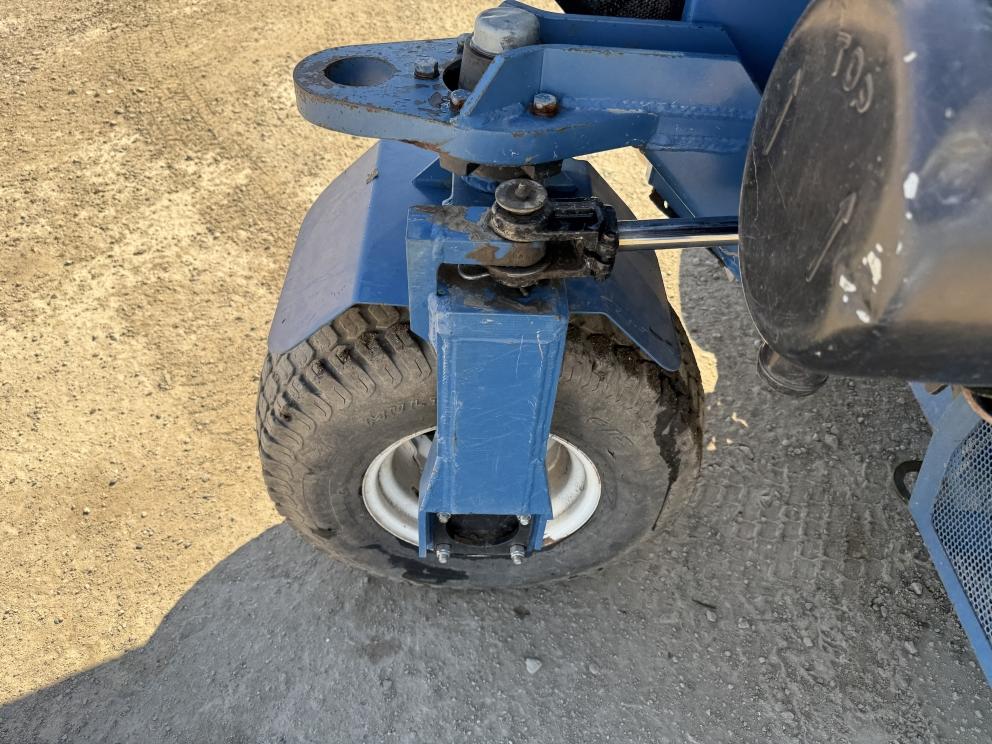 Image for 2016 Weis McNair S2830 Sweeper