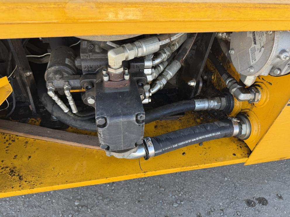 Image for 2016 OMC 3WMB Mono Boom Shaker