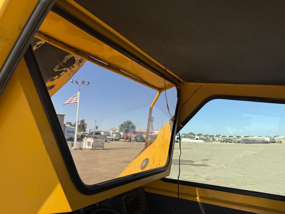 Image for 2016 OMC 3WMB Mono Boom Shaker