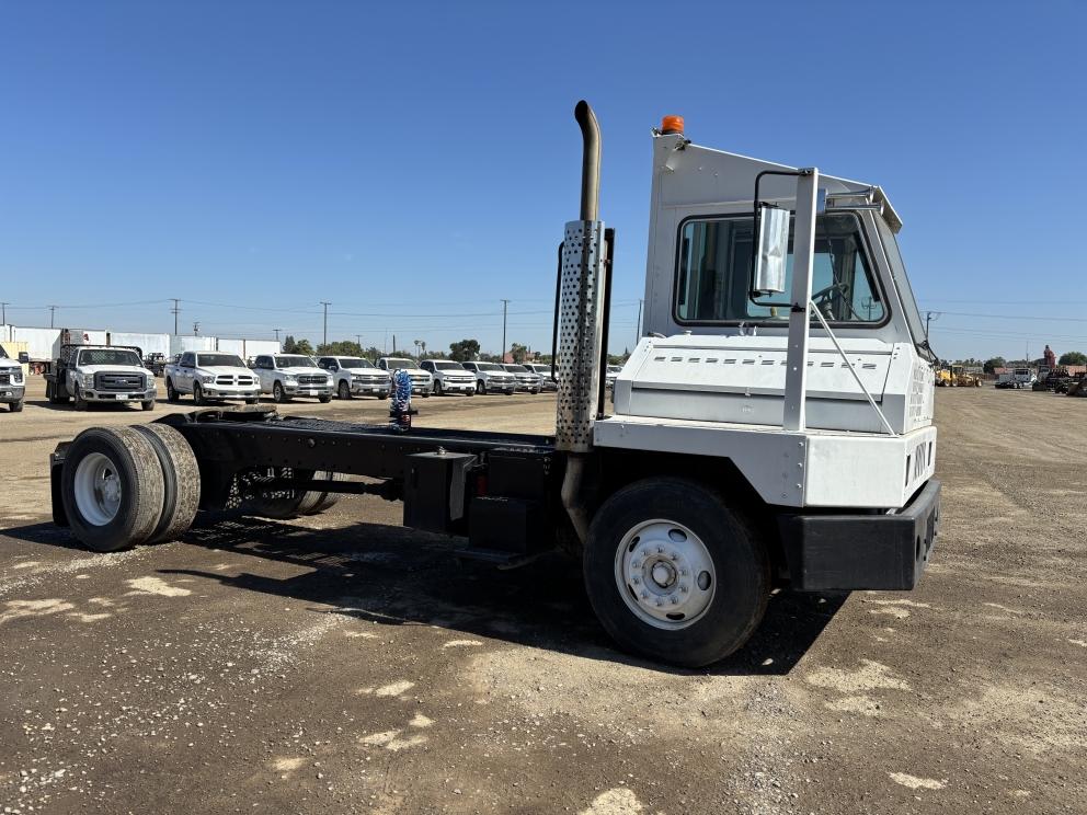Image for 2003 Ottawa 30 S/A Spotter Truck