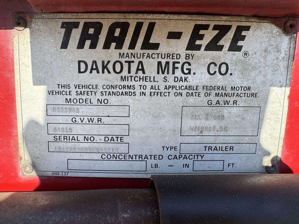 Image for 1985 Trail-Eze 48ft T/A Beaver tail