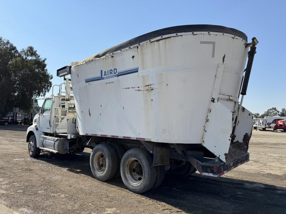Image for 1999 Sterling T/A Feed Truck