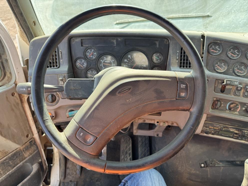 Image for 1999 Sterling T/A Feed Truck