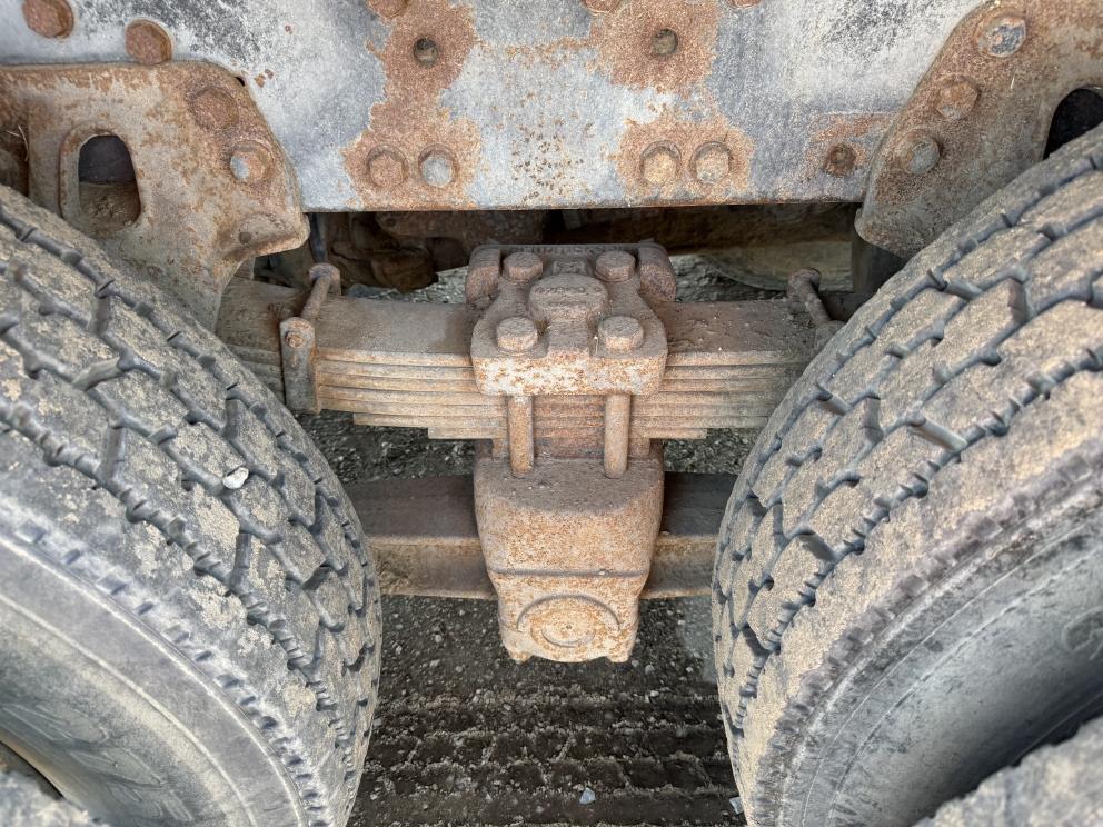 Image for 1999 Sterling T/A Feed Truck