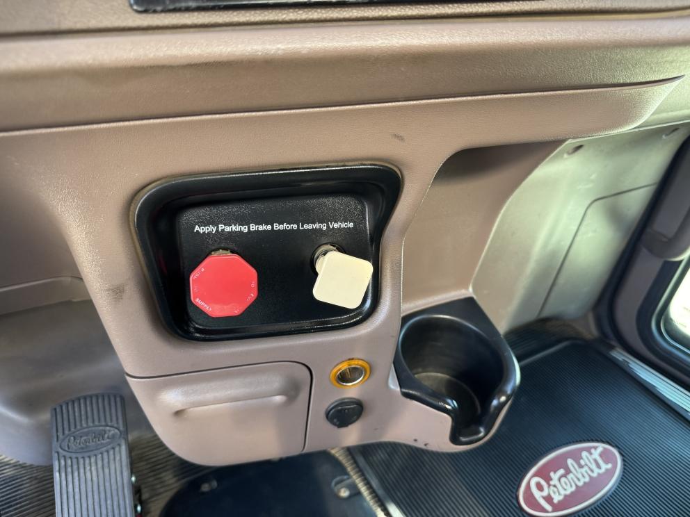 Image for 2013 Peterbilt 367 T/A Transfer Set