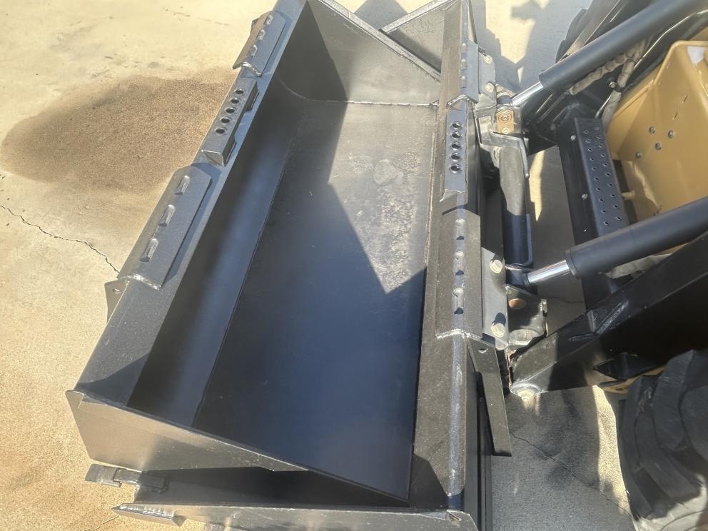 Image for 1996 New Holland LX665 Skid Steer Loader