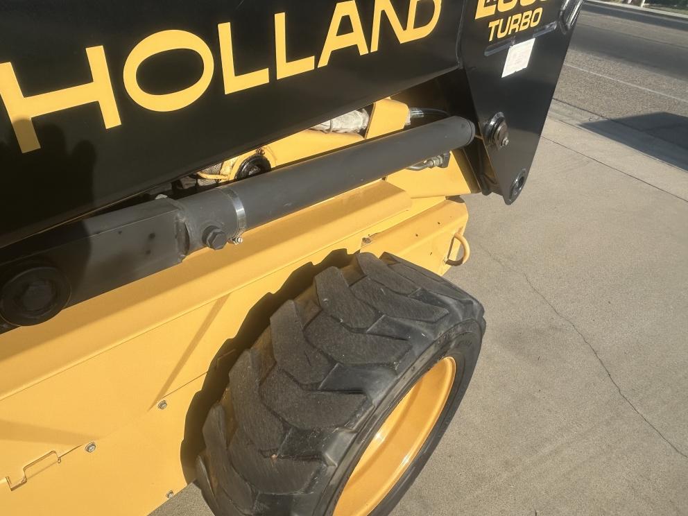 Image for 1996 New Holland LX665 Skid Steer Loader