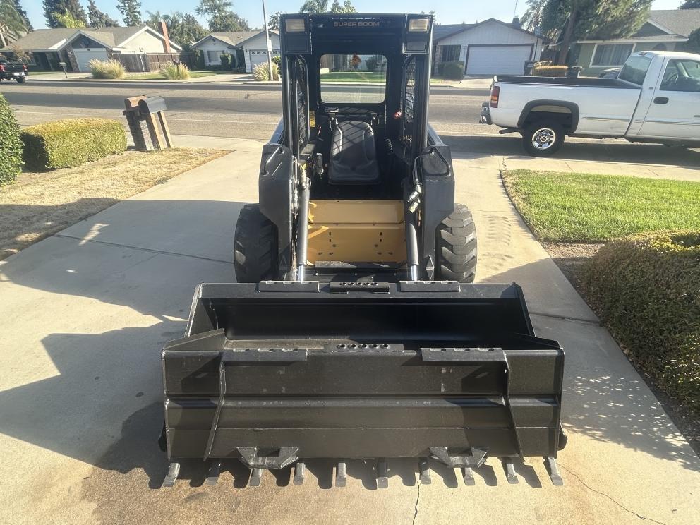 Image for 1996 New Holland LX665 Skid Steer Loader
