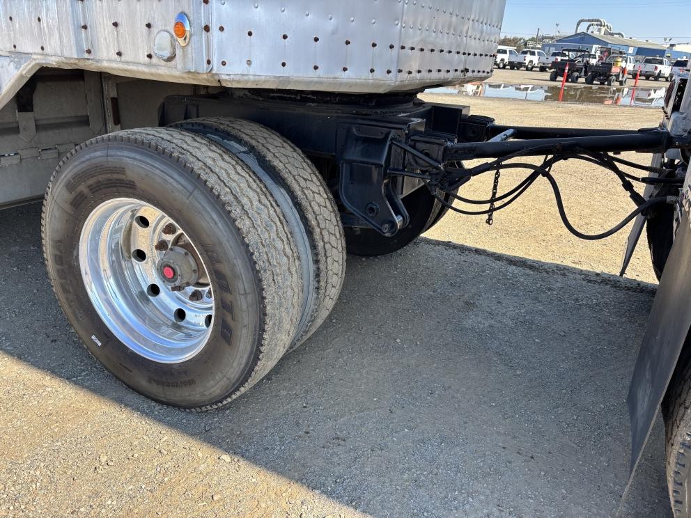 Image for 1973 Merritt Double Cattle Trailers