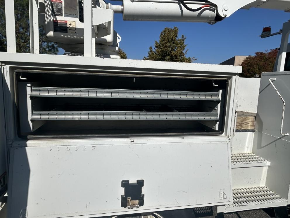 Image for 2019 Freightliner M2 S/A Bucket Truck with Altec AA55