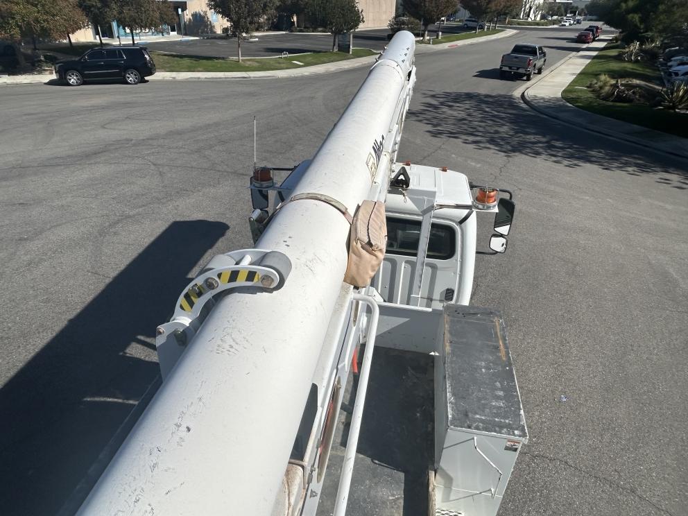 Image for 2019 Freightliner M2 S/A Bucket Truck with Altec AA55