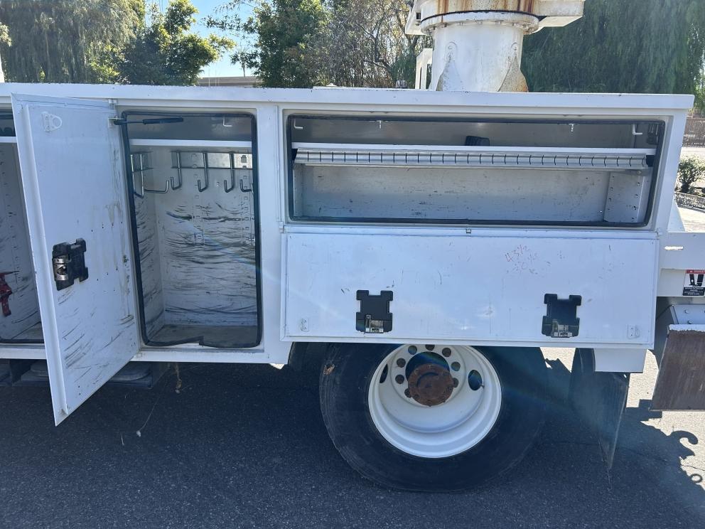 Image for 2019 Altec DM47BTR Digger Derrick Mounted on 2020 International MV607 S/A