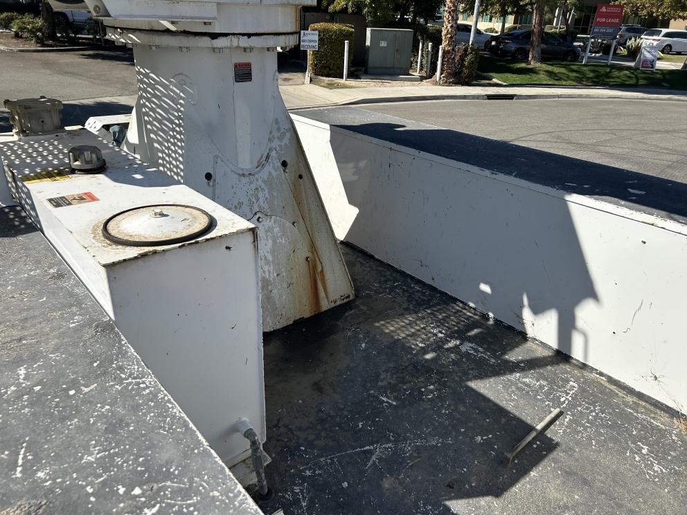 Image for 2019 Altec DM47BTR Digger Derrick Mounted on 2020 International MV607 S/A