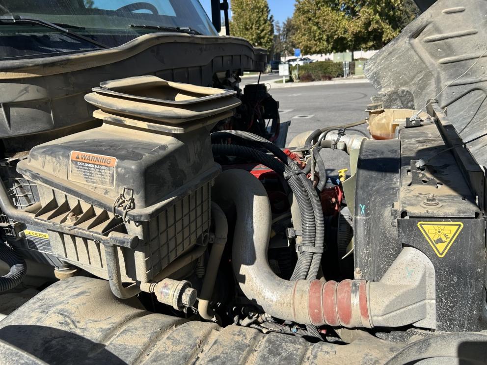 Image for 2019 Altec DM47BTR Digger Derrick Mounted on 2019 International MV607 S/A