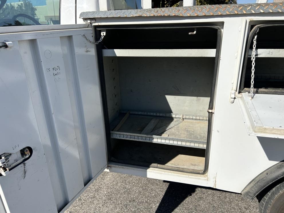 Image for 2006 Terex Hi-Ranger TL38P Bucket Mounted on 2016 Ford F-550 4X4