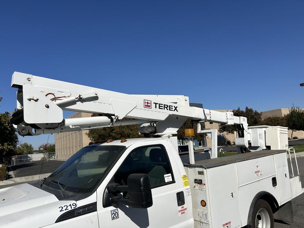 Image for 2006 Terex Hi-Ranger TL38P Bucket Mounted on 2016 Ford F-550 4X4