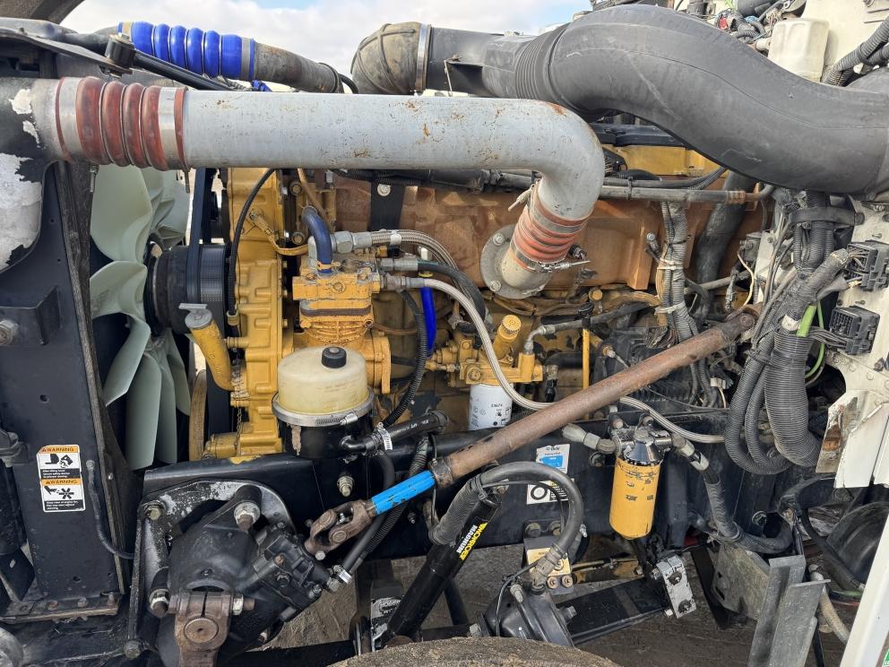 Image for 2006 Peterbilt 379 S/A Day Cab Truck Tractor