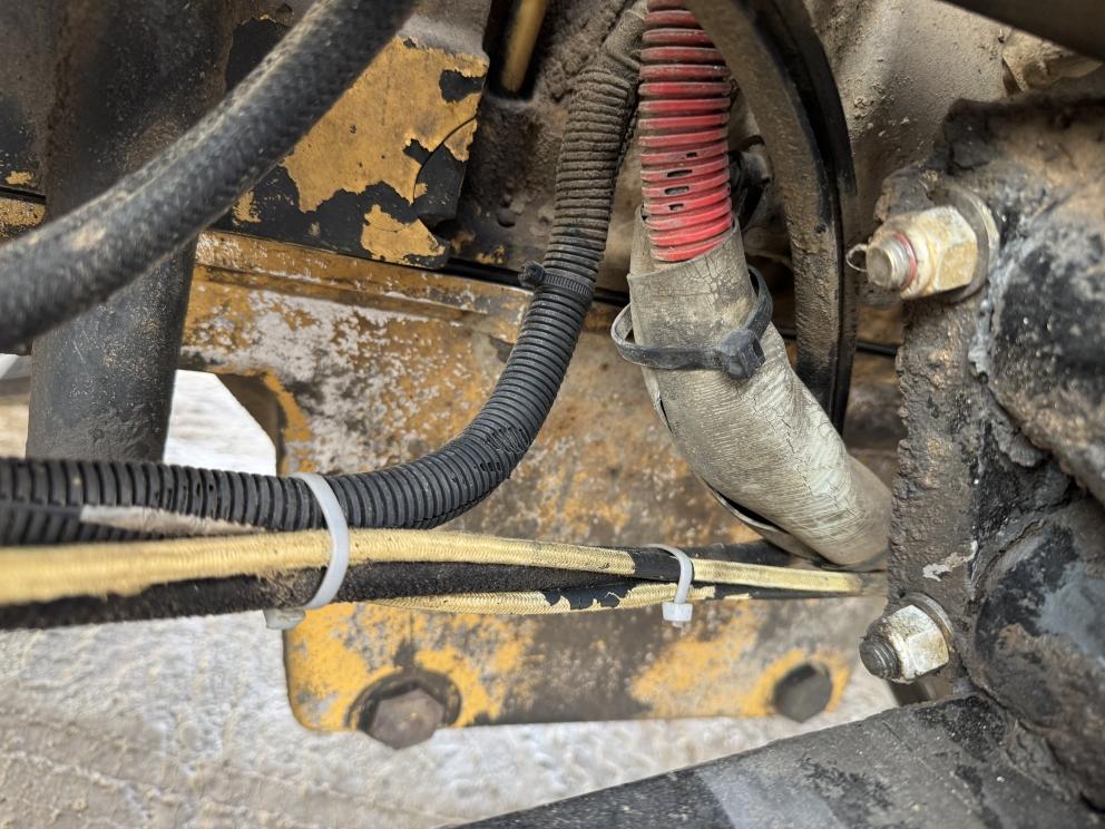 Image for 2006 Peterbilt 379 S/A Day Cab Truck Tractor