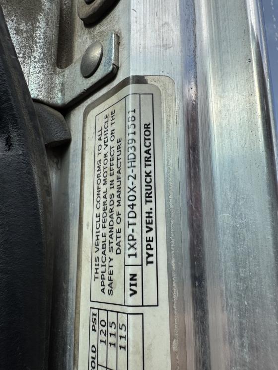 Image for 2016 Peterbilt 367 T/A Day Cab Heavy Haul Truck Tractor