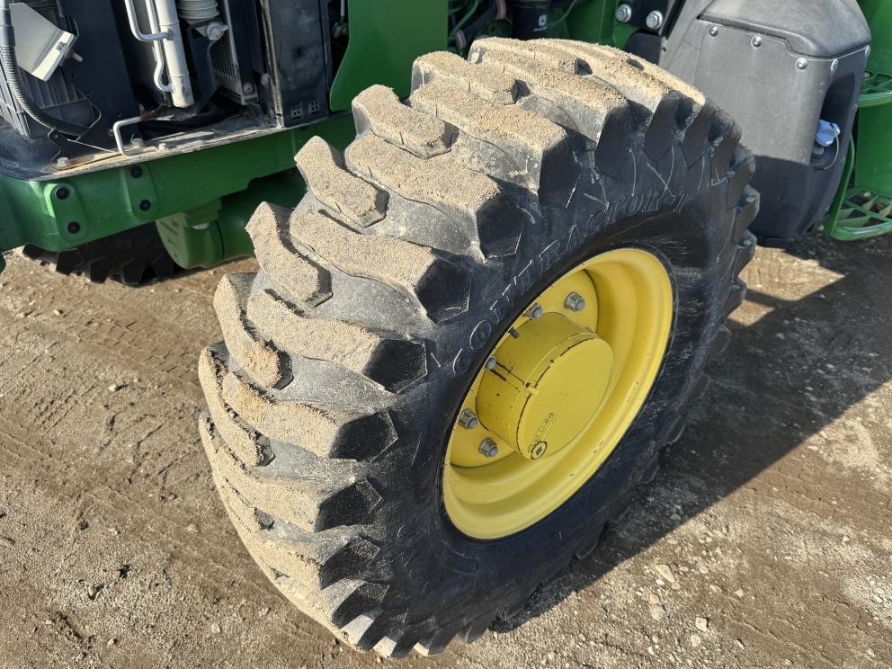 Image for 2019 John Deere 5115M Wheel Tractor