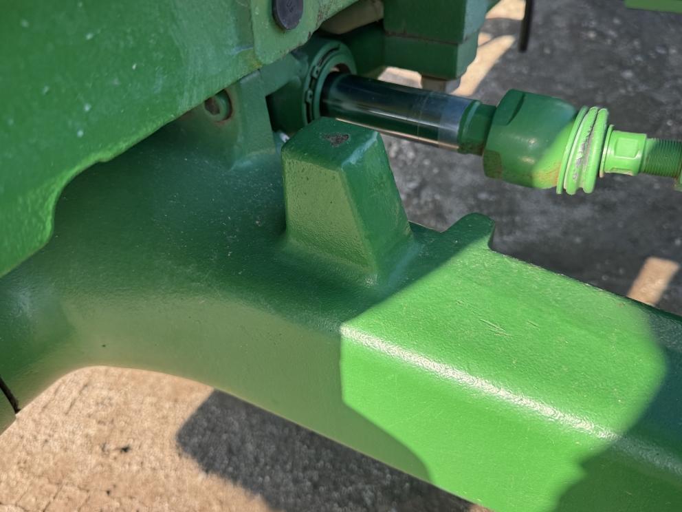 Image for 2019 John Deere 5115M Wheel Tractor