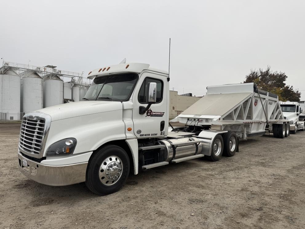 Image for 2020 Frieghtliner Cascadia & 2021 Brazos Semi Bottom